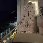 Manetta Tra Mare E Natura Pineto