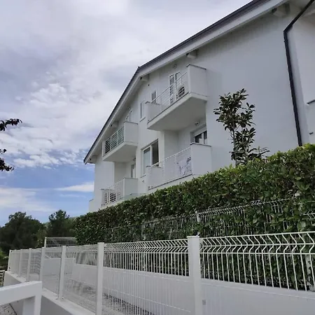 Apartment Holidayhome Manetta Tra Mare E Natura *