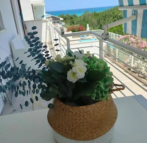 Апартаменты Holidayhome Manetta Tra Mare E Natura