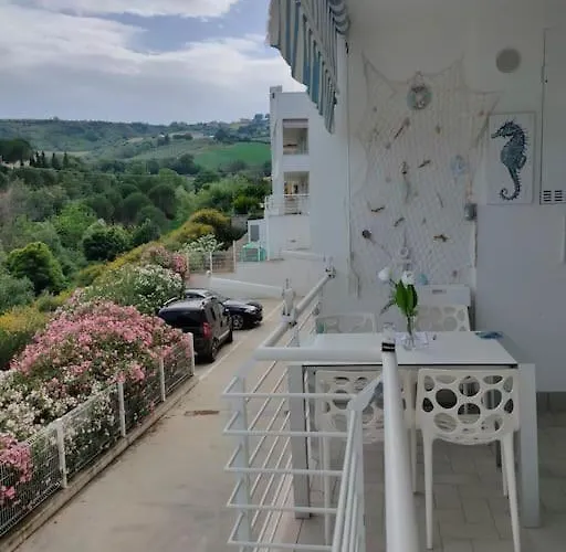 Holidayhome Manetta Tra Mare E Natura Апартаменты Пинето