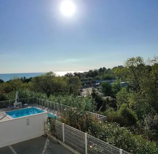 Апартаменты Holidayhome Manetta Tra Mare E Natura