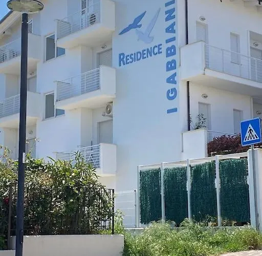 Manetta Tra Mare E Natura