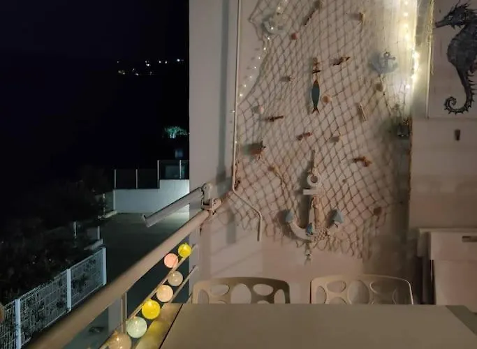 Holidayhome Manetta Tra Mare E Natura 皮内托