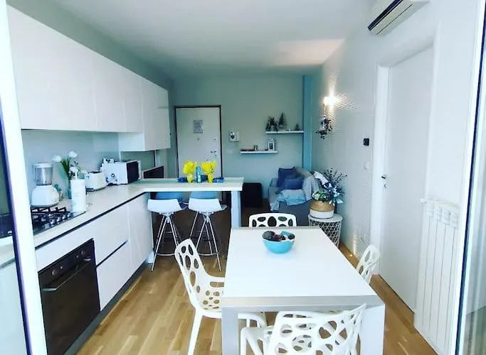 Manetta Tra Mare E Natura Apartment *